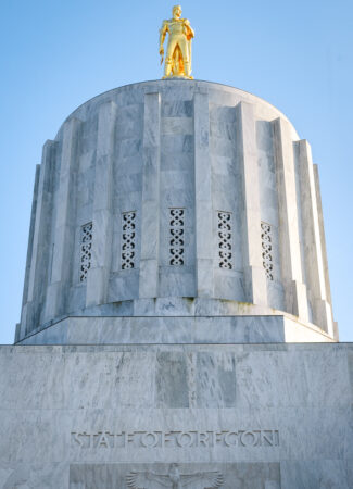 Oregon State Capitol buildingOregon State Capitol building